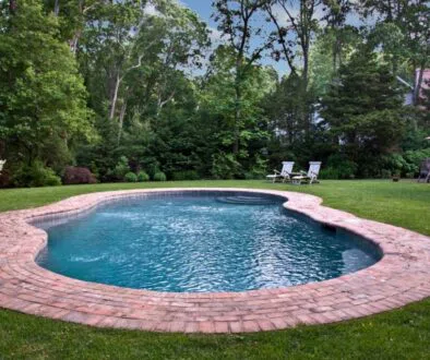 The pool is free from dead algae.